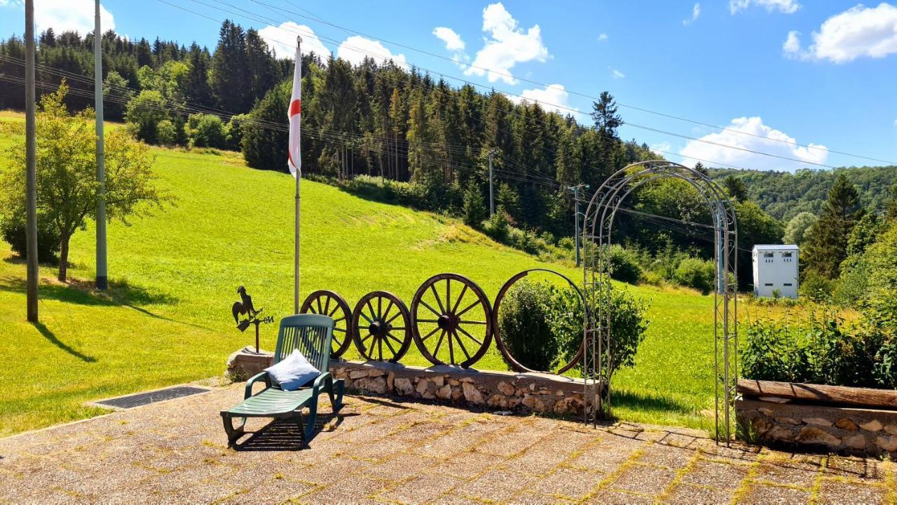 Ferienhaus Waldblick Sonnenbühl Exterior foto